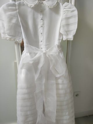 VESTIDO COMUNIÓN con alforcillas y encaj