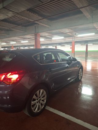 Opel Astra 2010