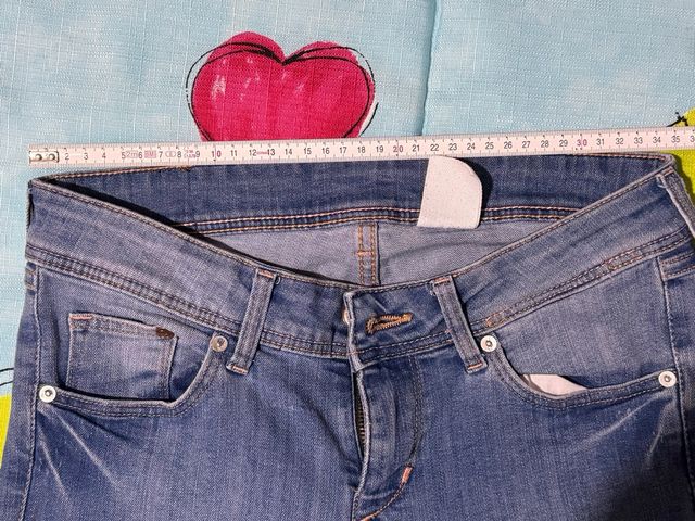 Pantalón vaquero HyM