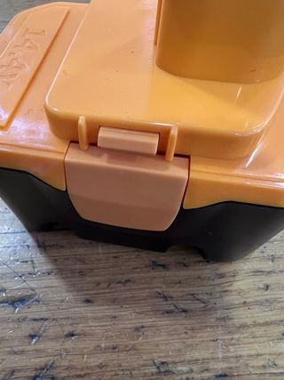 Bateria Ryobi 14.4V 4800MAh  NOVO