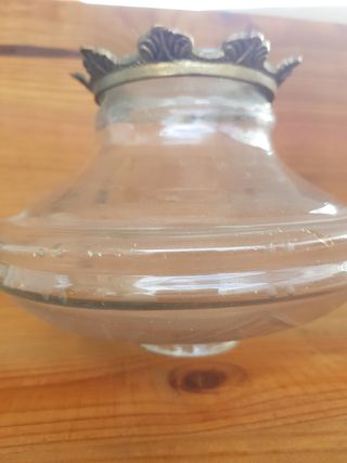 Lámpara de bronce antigua