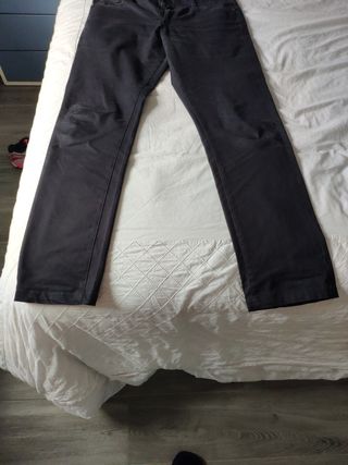 Pantalón de vestir marca Bendorff