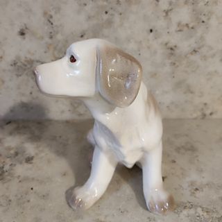 Statuetta soprammobile in porcellana