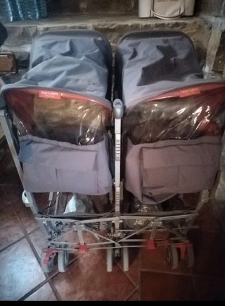 Carrito gemelar ligero