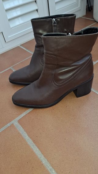 Botines marrones Uterque 