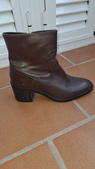 Botines marrones Uterque 