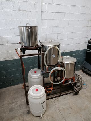 Equipo para elaboración de cerveza