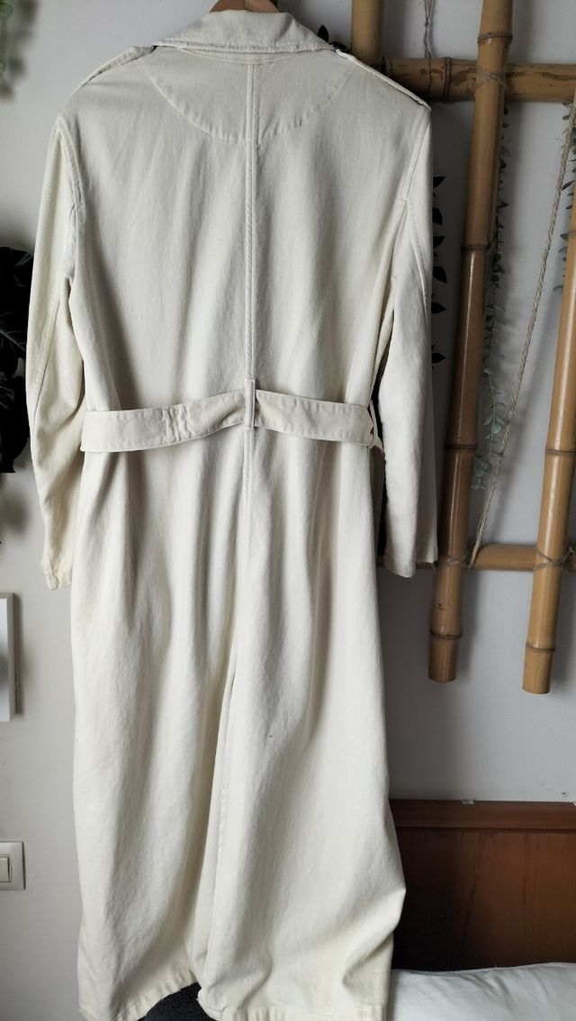 Gabardina larga de Zara