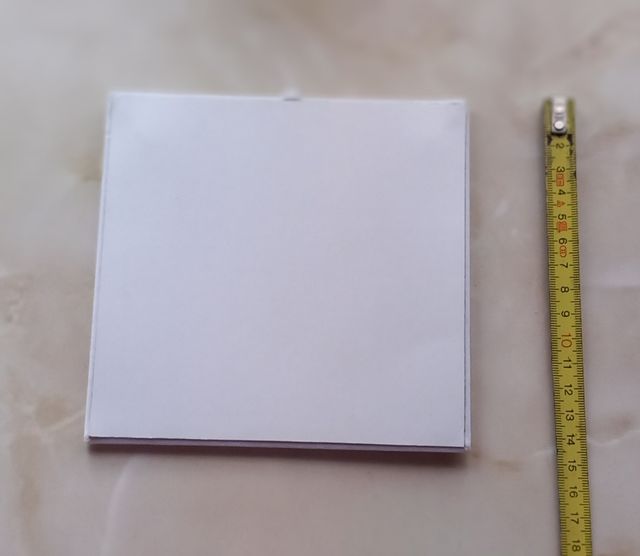 Taco para exponer collar pulsera u otra bisutería 