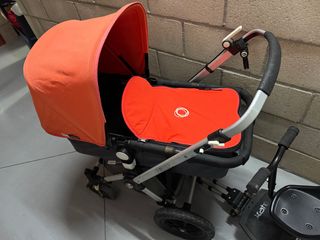 Carro de bebé Bugaboo con capotas de regalo 