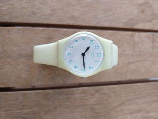 Reloj swatch niña