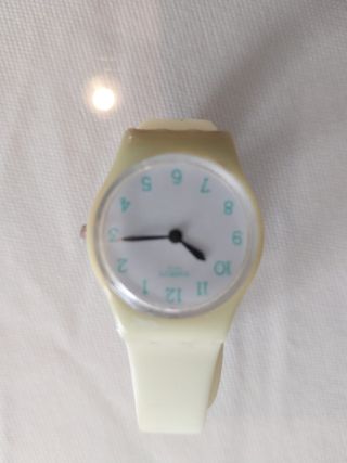 Reloj swatch niña