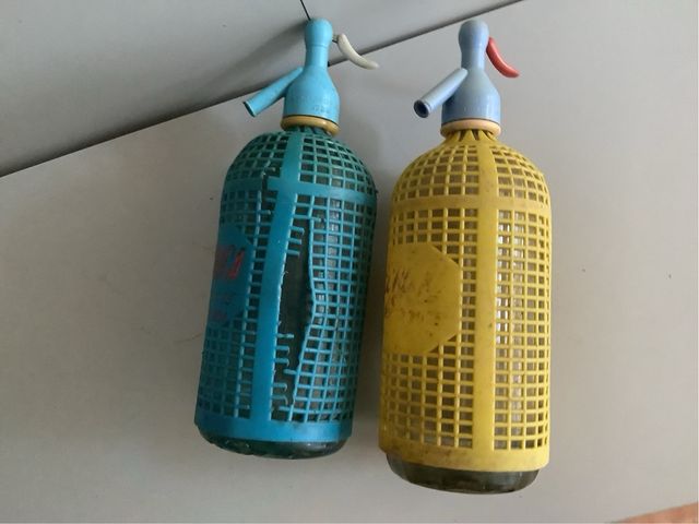 2 Sifónes antiguos El Noya y La Carbonica IGUALADA