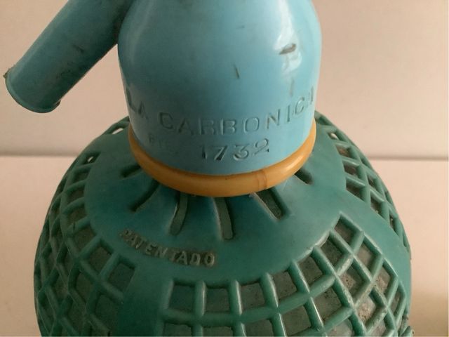 2 Sifónes antiguos El Noya y La Carbonica IGUALADA