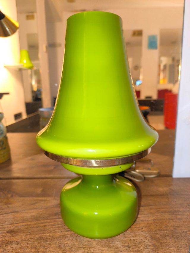 Pantalla opalina verde