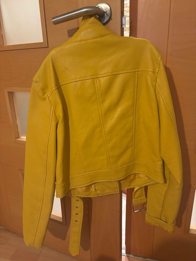 Chaqueta Cuero Mostaza