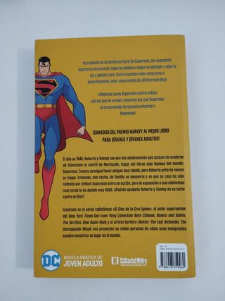 Superman contra el Klan (NOVELAS GRÁFICAS DC COMICS) (Spanish Edition)