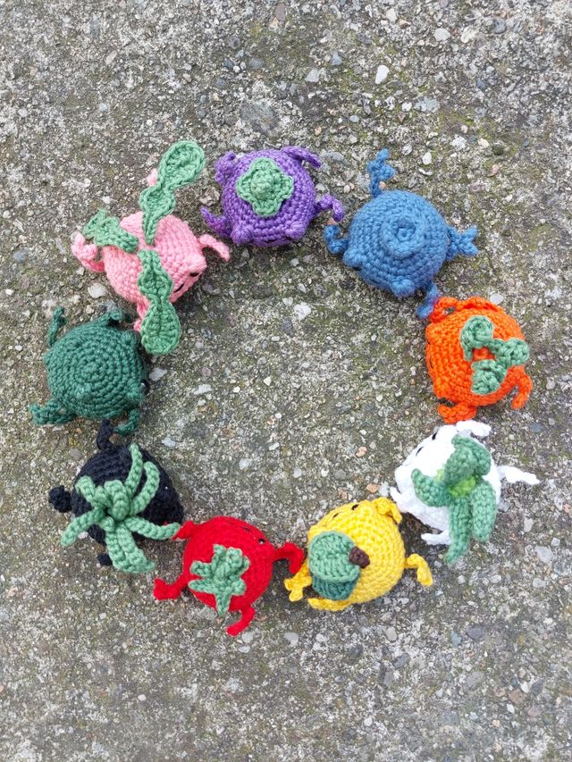 Piccola rana porro amigurumi