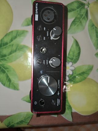 Interfaccia audio Focusrite Scarlett