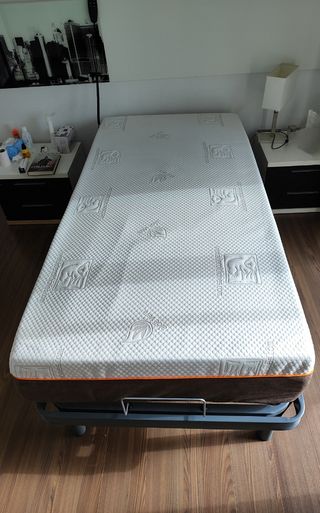 Letto e materasso articolati elettrici 