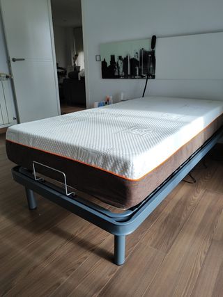Letto e materasso articolati elettrici 
