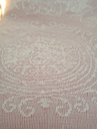 Colcha de crochet hecha amano con ángeles