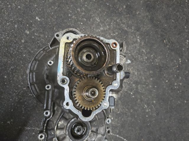 Caja de cambios golf 3 1.6