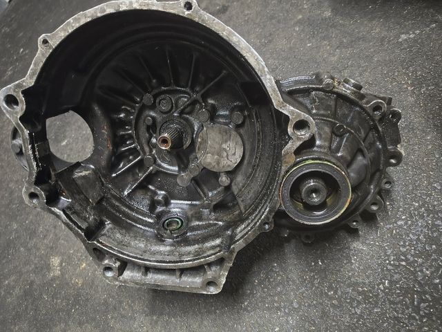 Caja de cambios golf 3 1.6