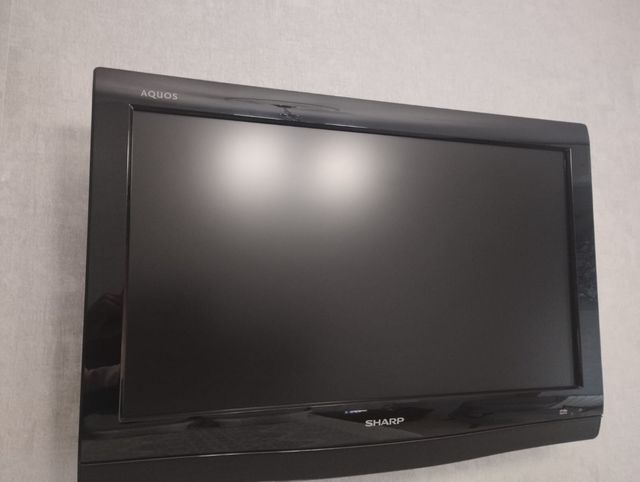 Televisión de 32 pulgadas con DVD incorporado