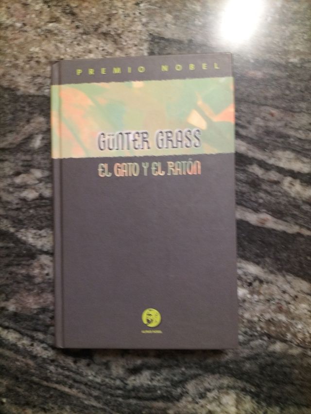 El gato y el ratón. Un cuestión personal