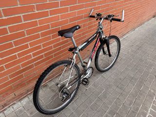 Bicicleta MTB Giant Boulder talla M