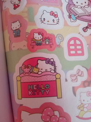 450 pegatinas de Hellokitty 😍