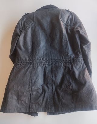 Barbour internacional mujer en color negro