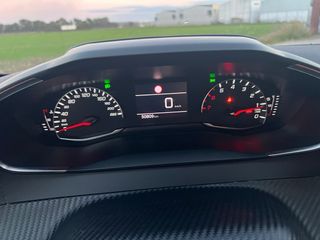 Peugeot 208 2022