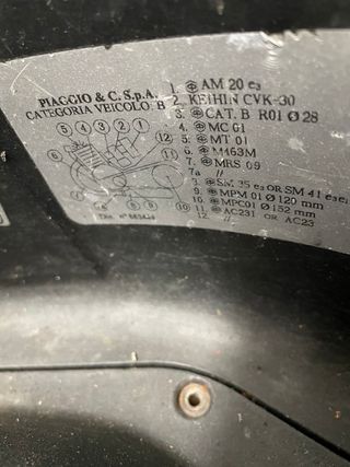 cofre inferior asiento moto piaggio gilera 125 vx