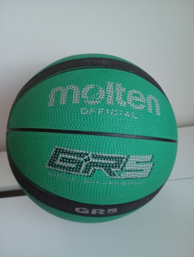 Balón de baloncesto.molten oficial. GR5.