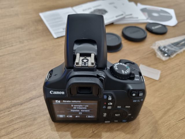 Fotocamera Reflex Canon Eos 1100D
