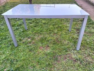 Mesa de cristal templado al ácido estructura metal