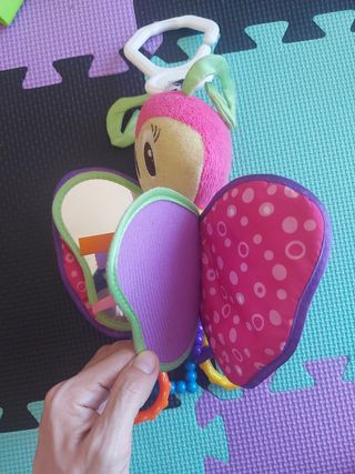 Mariposa sensorial bebé