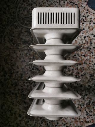 Termosifone elettrico marca De Longhi