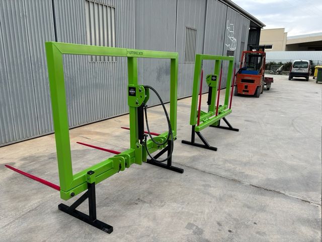 Pincho hidraulico pacas fardos rollos paquetones