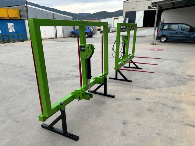 Pincho hidraulico pacas fardos rollos paquetones