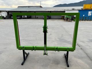 Pincho hidraulico pacas fardos rollos paquetones