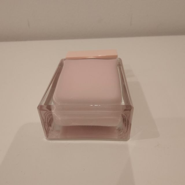 Frasco vacío narciso rodríguez for her