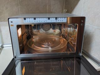 Horno microondas Whirpool JT379