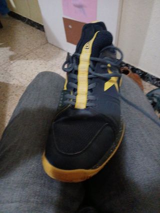 Zapatillas Munich de padel.