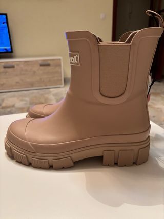 Botas Agua Mistral t38 Nuevas