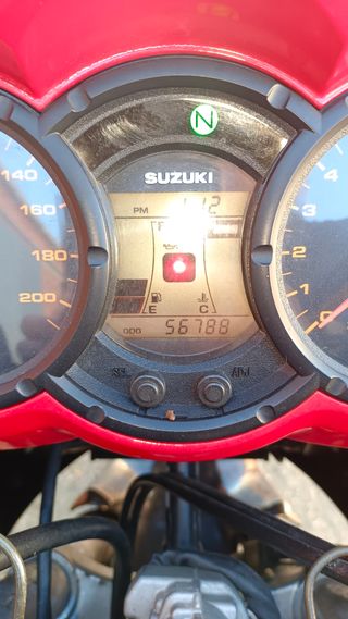 Suzuki V-strom 650