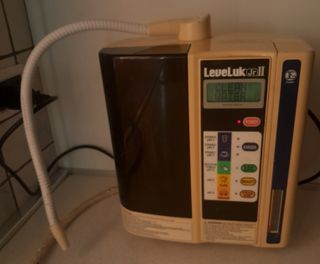 Enagic LeveLuk JR II Kangen TYH-201 EU filtraggio