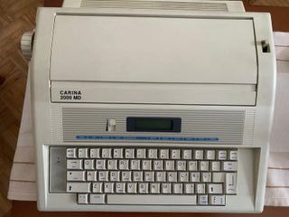 MÁQUINA DE ESCRIBIR ELÉCTRICA